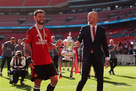 Premier League Bruno Fernandes Espera Que Los Aficionados Del