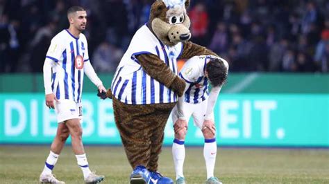 Aus Im Viertelfinale Herthas Pokal Traum Einmal Mehr Geplatzt Rbb24