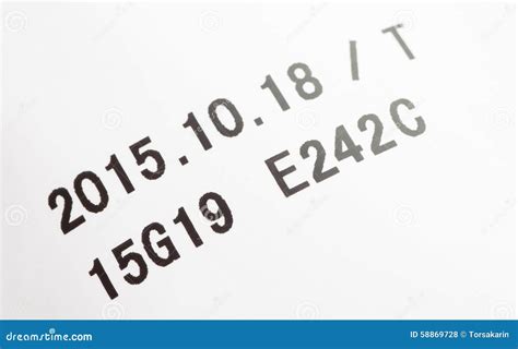 Manufacturing Date And Expiry Date Printed On Bottom Of Silver Aluminum