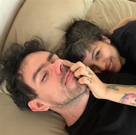 Quién es Joel Orta esposo de Mon Laferte Fama