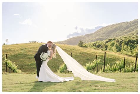 Georgia S Best Luxury Wedding Venue Yonah Mountain Vineyard