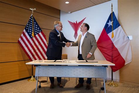 Chile Embajador En Estados Unidos Visitó Atlanta La Voz De Chile