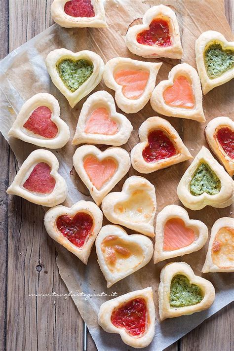 I Cuori Di Pasta Sfoglia Sono Dei Golosissimi Salatini Finger Food