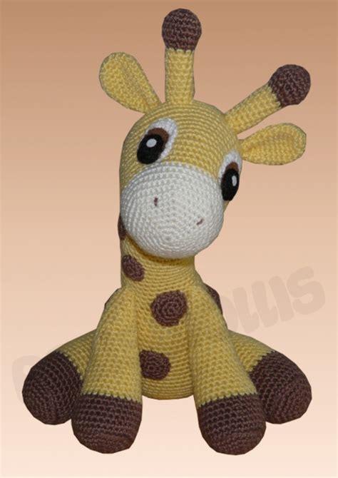 Amigurumi Häkelanleitung für Giraffe Kara