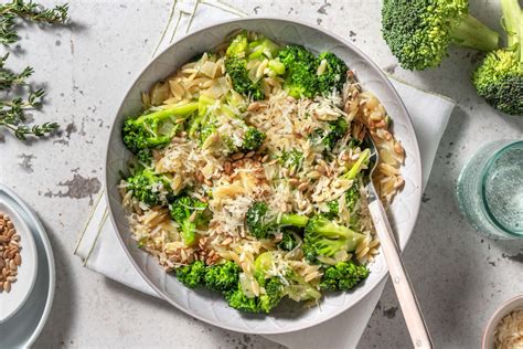 Orzo Met Broccoli En Grana Padano Recept HelloFresh