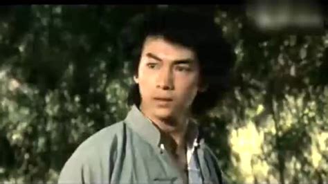 1983年上映的，成龙经典功夫电影，这打斗才是真功夫腾讯视频