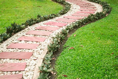 Jardines Decorados Con Piedras ¿cómo Decorar Un Jardín Con Este Elemento