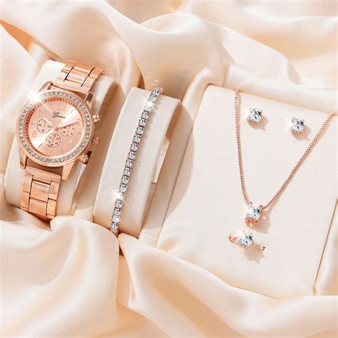 Pcs Set Luxury Watch Mulheres Anel Colar Brincos Rhinestone Moda Rel