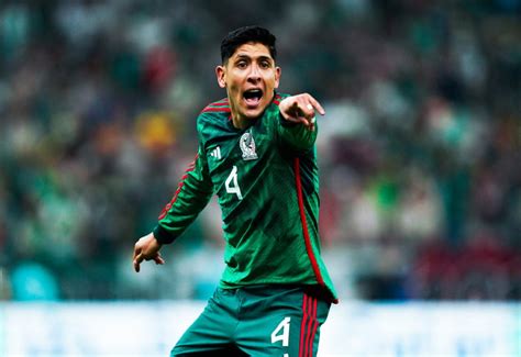 West Ham Edson Alvarez Spotted In Training Today After Injury Concern