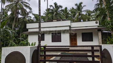 House In Palakkad From Lakhs To Lakhs House For Sale In