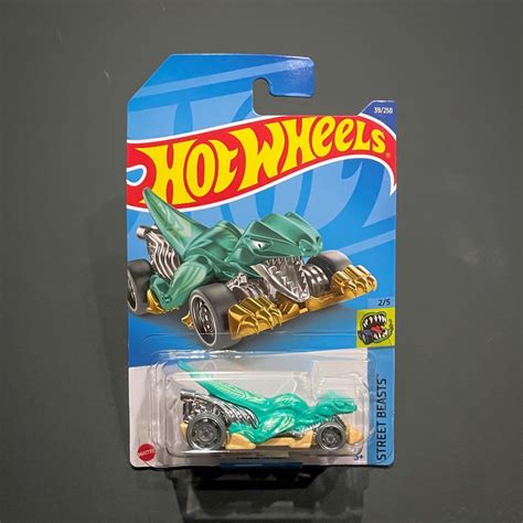 Hot Wheels Veloci Racer Hobbies Toys Toys Games On Carousell