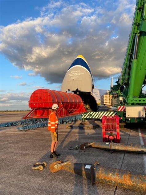 Ainscough Delivers Flying Lift For Saltend Power Station Project