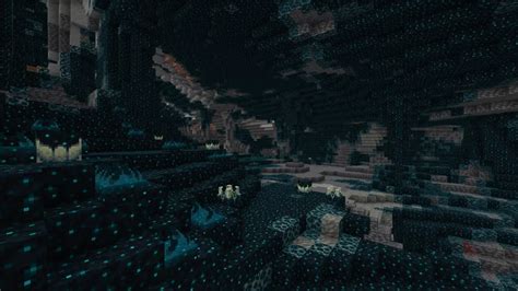 Guide To Find Deep Dark Biome In Minecraft