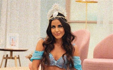 Carolina Patrocínio Faz 36 anos e celebra festa de arromba Impala