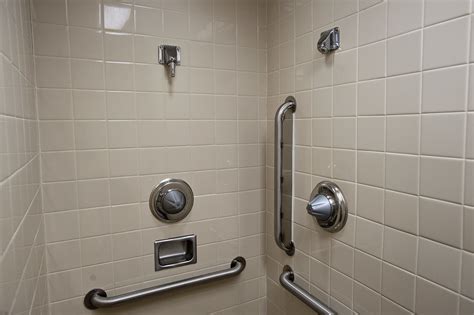 How To Fix A Leaking Shower Sealant The Right Way Clash Today