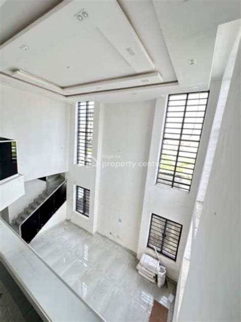 For Sale Brand New Luxury 5 Bedroom Off Admiralty Way Lekki Phase 1