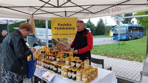 Wielkowiejski Targ Czyli Zdrowa Oferta Produkt W Lokalnych I Bada