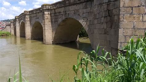 Ya conoces el histórico puente de piedra sobre el Lerma en Acámbaro