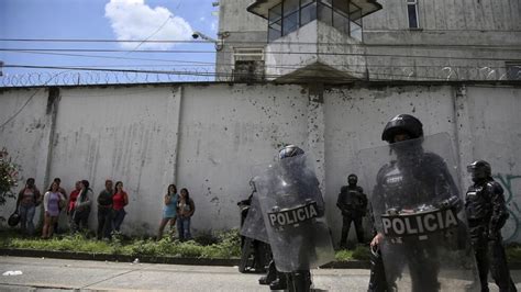 Colombia Declara Emergencia Carcelaria Ante Ataques A Guardianes Y