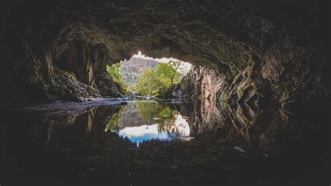 Excursiones A Las Cuevas De Benagil En Portimao Hellotickets