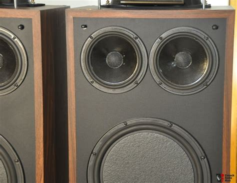 Vintage Polk Audio Rta B Real Time Array Speakers Photo