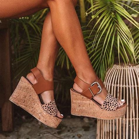 Prettyava Reece Cheetah Wedge Buckle Straps Sandals Wedges Strap