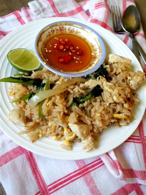 Thai Fried Rice Khao Pad Gai This Recipe Is Super Simple To Make And