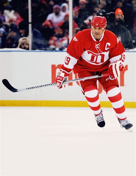 2014 Winter Classic Alumni Game Steve Yzerman The Captain On The Ice