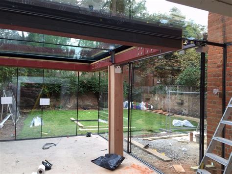 Structural Glass And Balanced Cantilever Steel Extension Structuremode