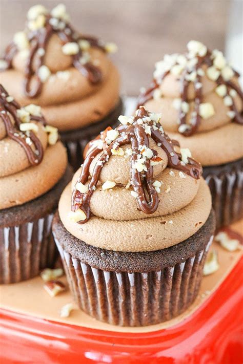 Chocolate Cup Cake Easy Chocolate Cupcakes Sugar Spun Run