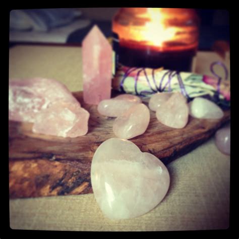rose quartz — the moon + stone healing