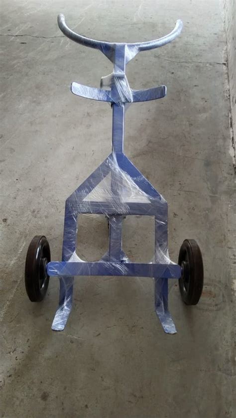 Shreeji Mild Steel 3 Wheel Drum Lifting Trolley Loading Capacity 200