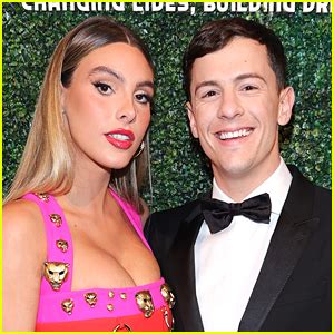 Lele Pons Guaynaa Get Married In Weekend Wedding With Star Studded