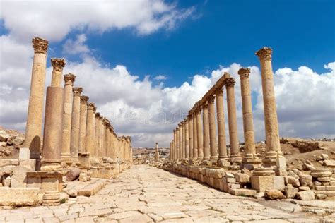 Jerash Ruinas De La Ciudad Grecorromana De Gera Imagen De Archivo