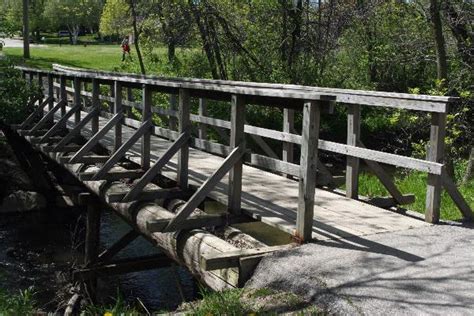 Oak Creek Pkwy Between 15th And Rawson Oak Creek Parkway Property