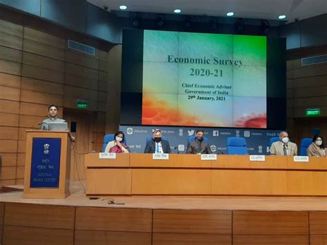 11 Growth And V Shaped Recovery Key Highlights Of Economic Survey 2021 The Siasat Daily