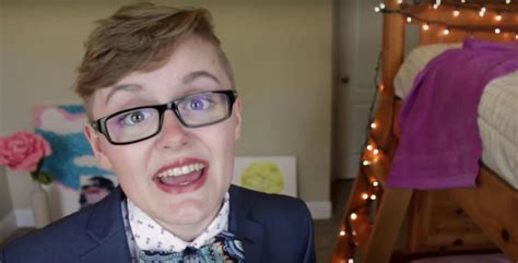 10 Non Binary People Who Are Sharing Their Lives On Youtube