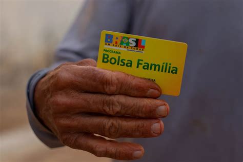 Governo inicia PENTE FINO do Bolsa Família e você pode FUGIR do