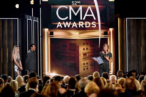 Every CMA Awards Entertainer of the Year Winner Ever