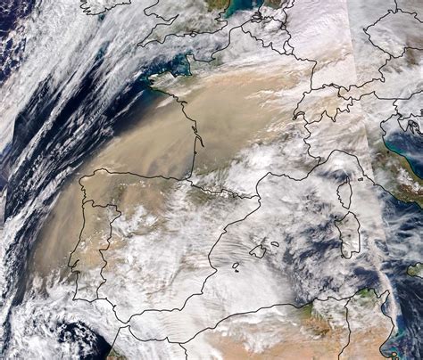 Une Nu E De Sable Du Sahara Va S Tendre Sur Toute La France