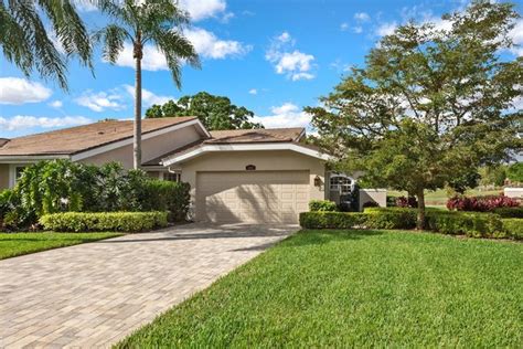 4060 Penshurst Park Sarasota Fl 34235 ®