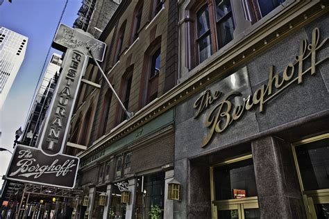 Chicago's Historic & Iconic Downtown Restaurants | Choose Chicago