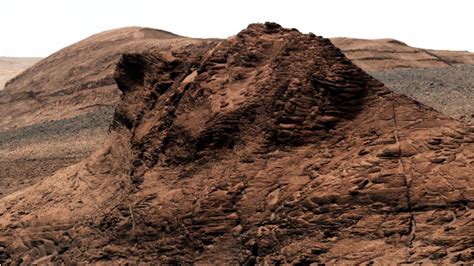 Nasa S Mars Curiosity Rover Explores Gediz Vallis A Mound Of Boulders