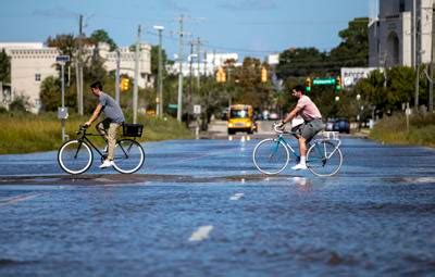 Past, Present, and Future High Tide Flooding in Charleston, SC - NCCOS ...