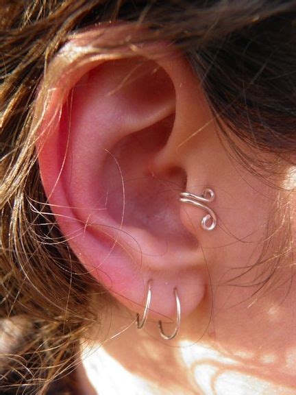 18 Cute And Unexpected Ear Piercings Arete En La Oreja Piercings