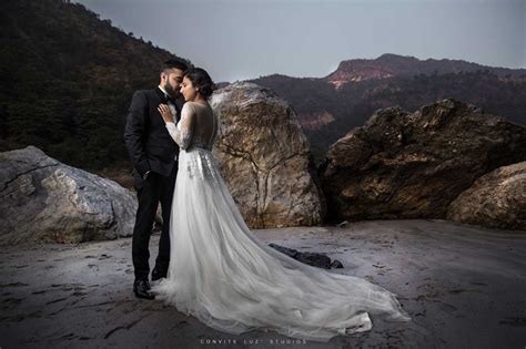 Western Pre Wedding Shoot Dresses Ideas For Millennial Couples