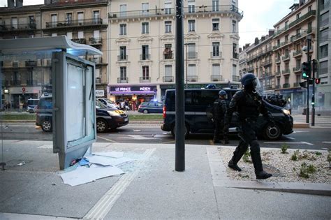 FAITS DIVERS A Grenoble des incidents en marge de la fête