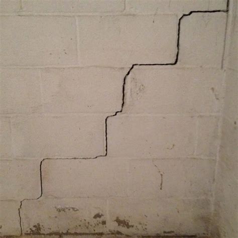 Fixing A Basement Block Wall Tips And Tricks For A Sturdy Foundation Shunshelter