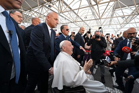 Papa Francesco Stato Dimesso Dal Policlinico Gemelli