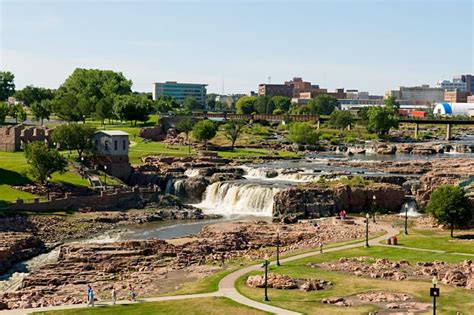 Sioux Falls Two Day Getaway South Dakota Travel South Dakota